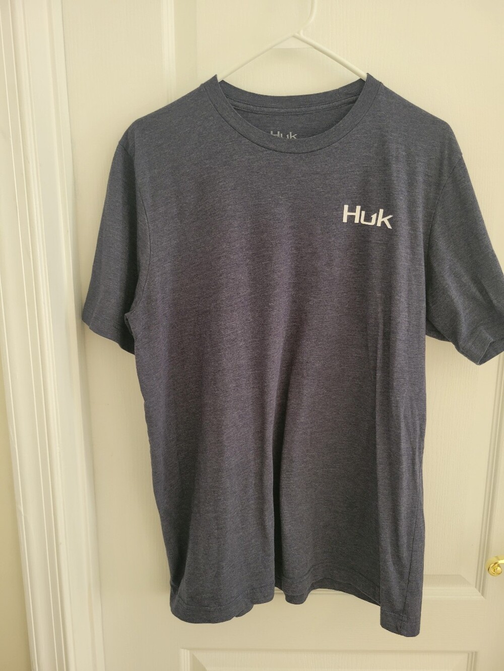 Huk Men's Performance Fishing T-Shirt Size XL Blue Charcoal Heather Short Sleeve